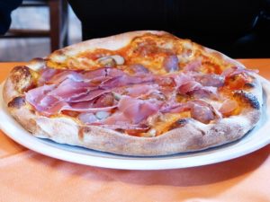 easy prosciutto pizza